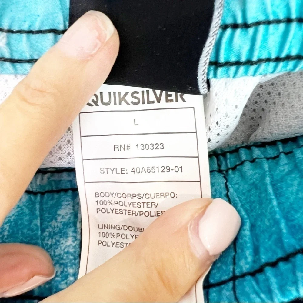 QUIKSILVER BLUE GRAY BLACK LOGO CARGO POCKET SWIM BEACH BOARD SHORTS YOUTH LARGE